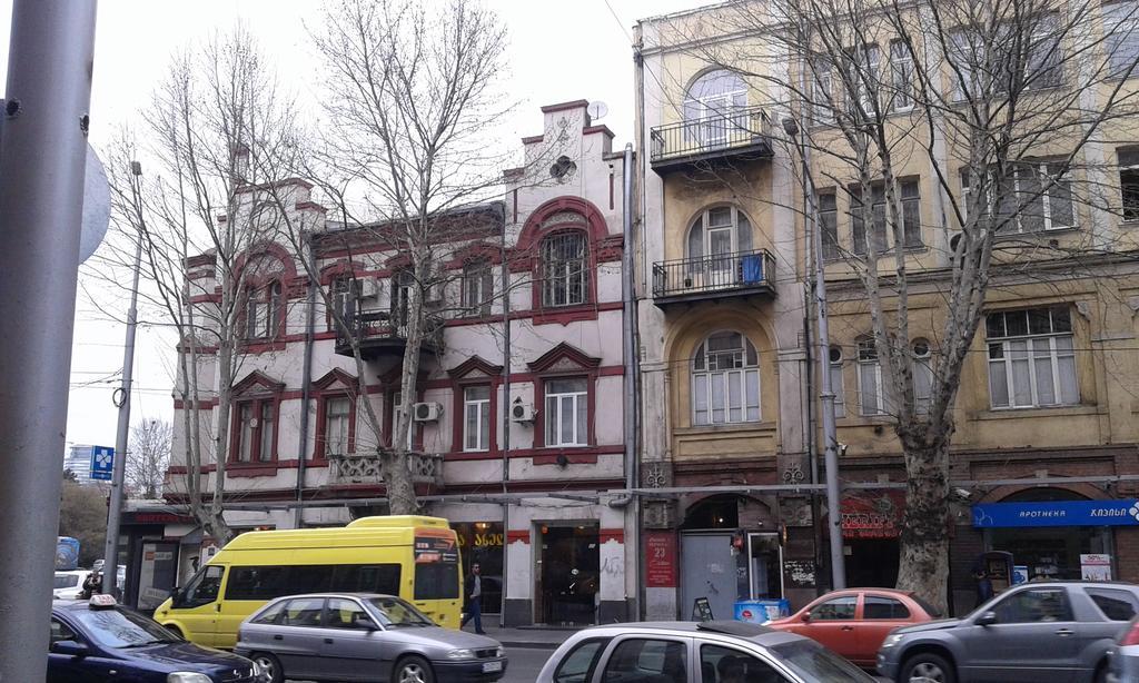 Vera Garden Apartment Tbilisi Ngoại thất bức ảnh